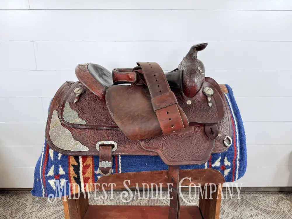 16” Circle Y Western Equitation Silver Show Saddle Dark Oil 6.5” Gullet - Western Saddle