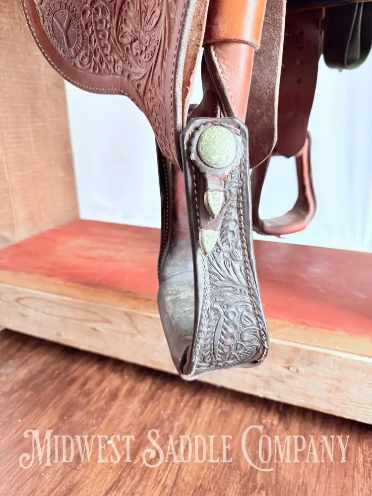 16” Circle Y Western Silver Show Saddle Light Oil Regular Tree