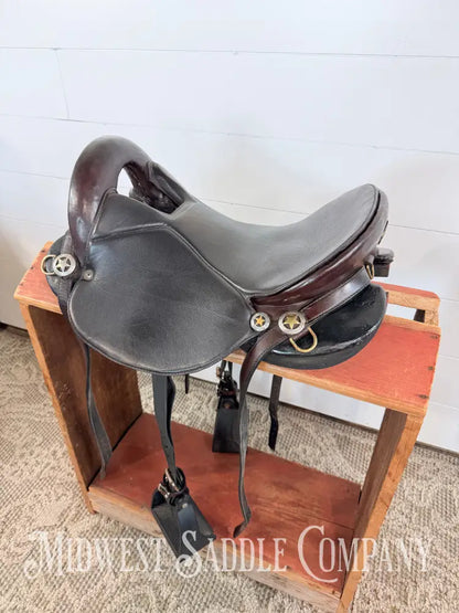Specialized Saddles Ultralight Endurance Saddle Standard Tree Adjustable Panels Buffalo Leather - Endurance Saddle