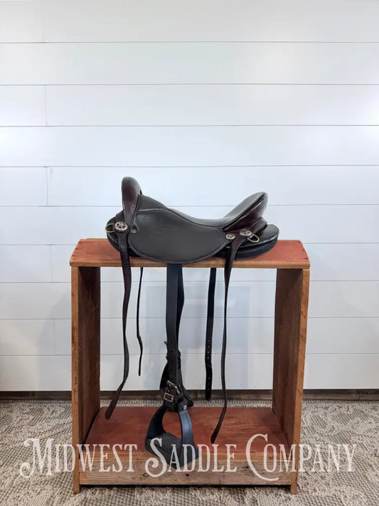 Specialized Saddles Ultralight Endurance Saddle Standard Tree Adjustable Panels Buffalo Leather - Endurance Saddle