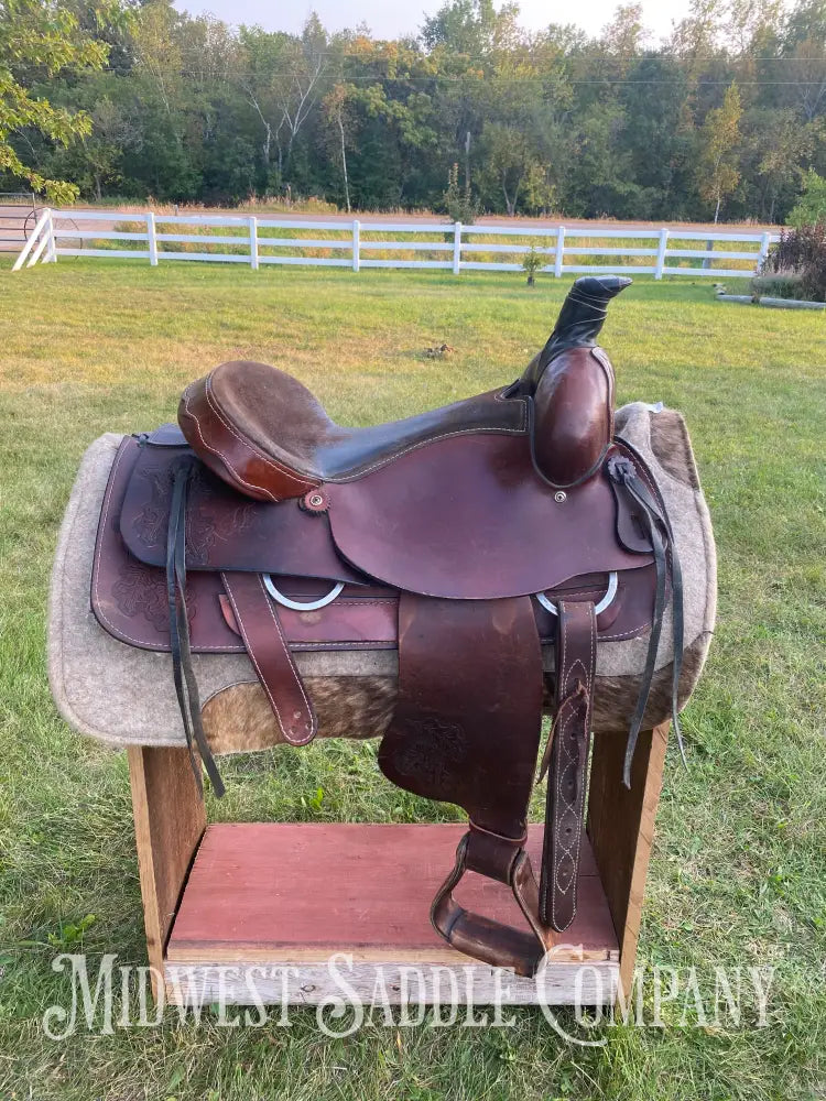 16” Western Roping Saddle W/ Leather Tooling - Fqhb