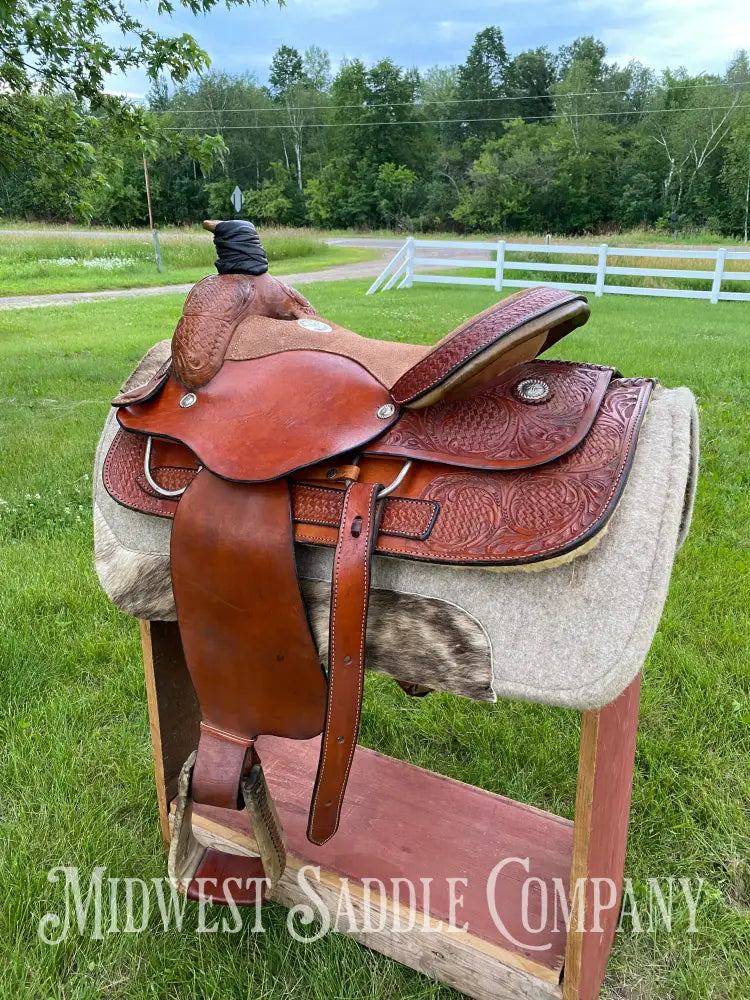 16’ Western Star Saddle Shop Roping