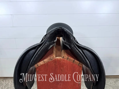 17.5” Schleese EAS Special Dressage Saddle Adjustable Tree