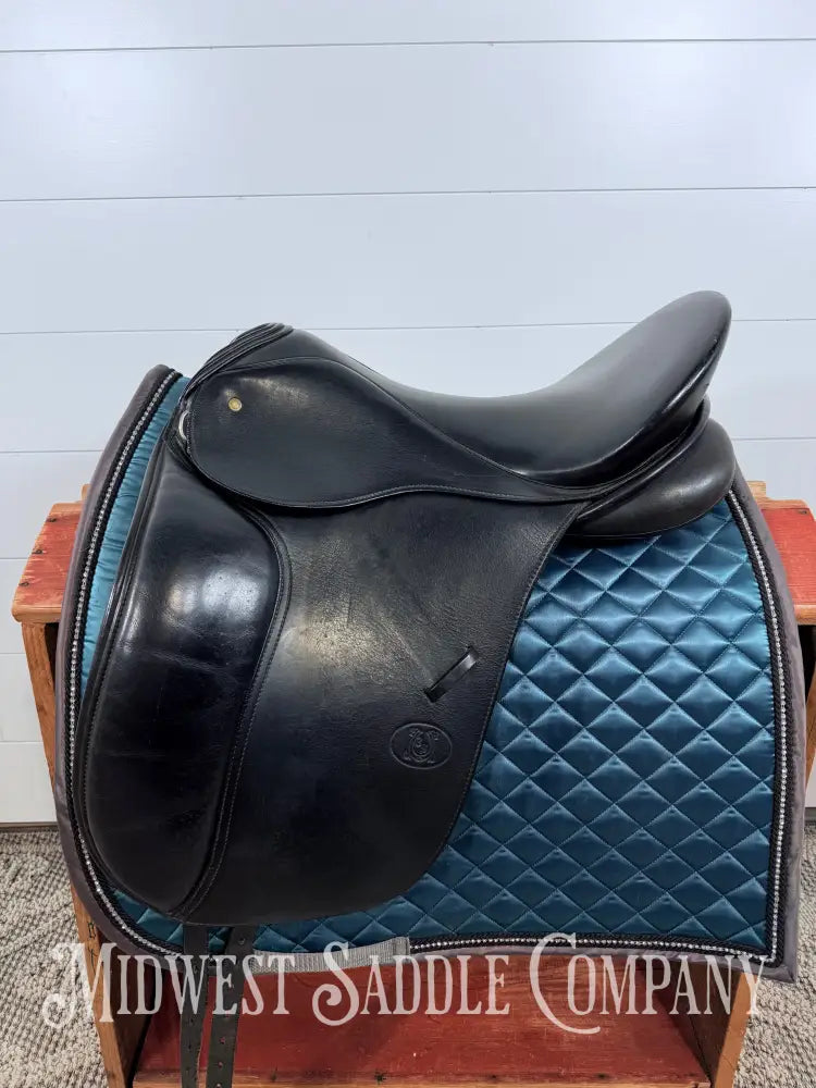 17.5” Schleese EAS Special Dressage Saddle Adjustable Tree