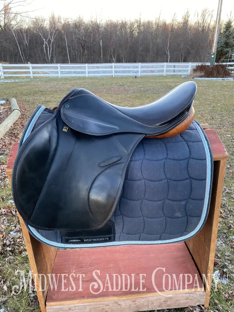 17.5’ Stubben Romanus English Dressage Saddle - Medium Wide Fit Made In Germany