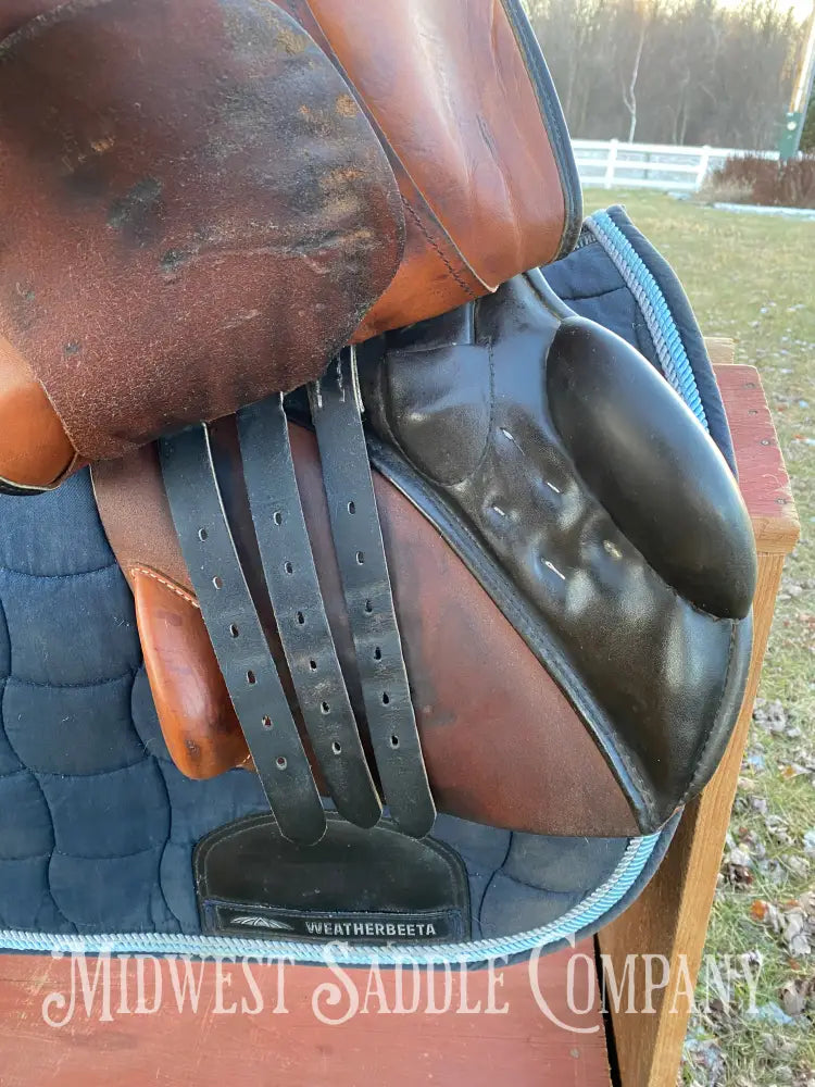 17.5’ Stubben Romanus English Dressage Saddle - Medium Wide Fit Made In Germany