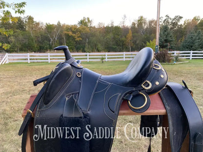 17” Australian Outrider Stock Saddle With Breastplate Martingale Girth & Flank Cinch
