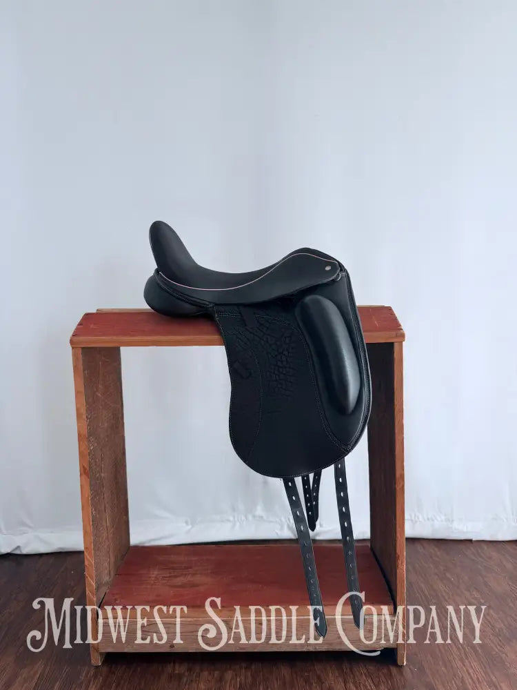 17” Custom Saddlery Wolfgang Omni Monoflap Dressage Saddle Tree 30 cm English Saddle