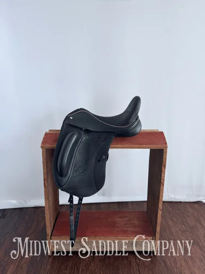 17” Custom Saddlery Wolfgang Omni Monoflap Dressage Saddle Tree 30 cm English Saddle