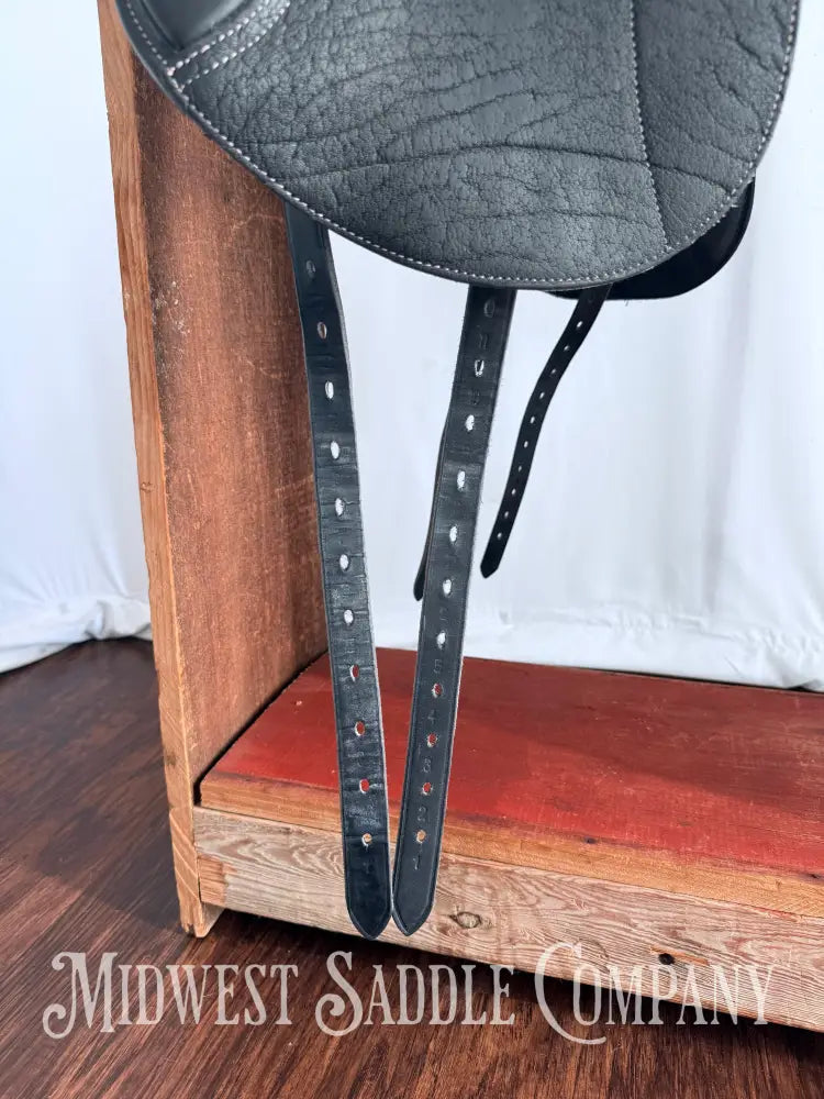 17” Custom Saddlery Wolfgang Omni Monoflap Dressage Saddle Tree 30 cm English Saddle