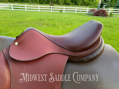 17’ English Close Contact Jumping Saddle