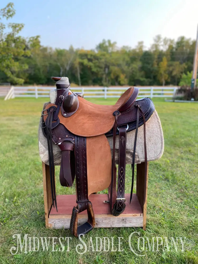 17” J.c. Martin Western Wade Ranch Saddle - Two Tone Rough Out Barbed Wire Leather Tooling