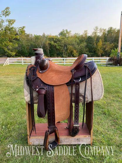17” J.c. Martin Western Wade Ranch Saddle - Two Tone Rough Out Barbed Wire Leather Tooling