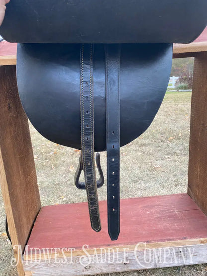 18.5” Outback Saddle Co. Australian - Breastplate Martingale Combo Included!