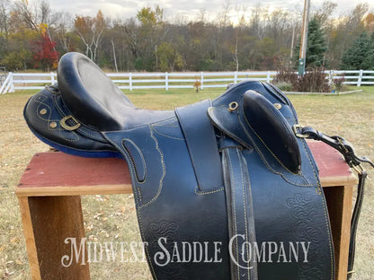 18.5” Outback Saddle Co. Australian - Breastplate Martingale Combo Included!