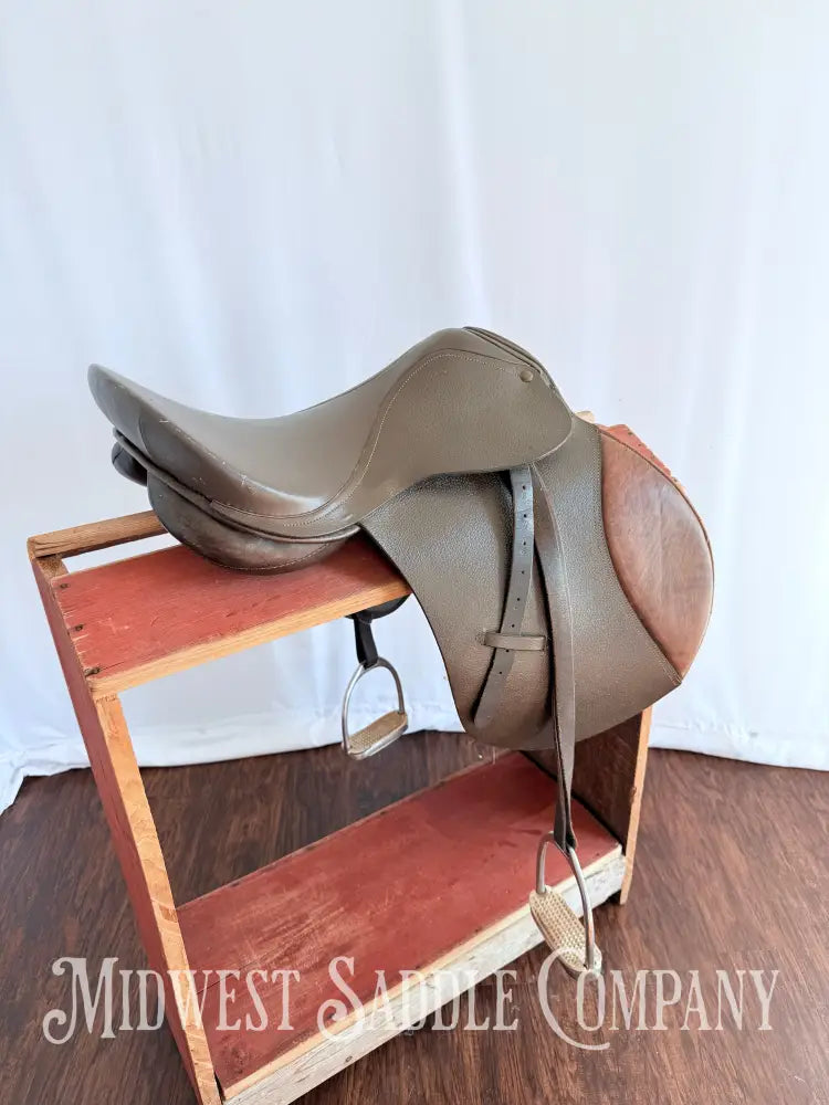 18” All Purpose English Saddle with Leathers & Irons Medium Wide Tree English Saddle