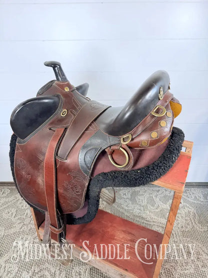 18” Down Under Saddle Supply Australian Outrider Stock Poley Saddle with Horn