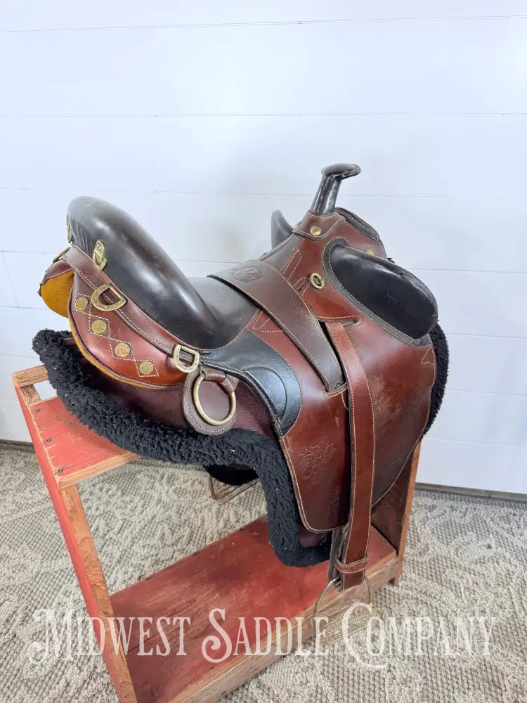 18” Down Under Saddle Supply Australian Outrider Stock Poley Saddle with Horn