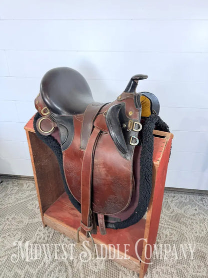 18” Down Under Saddle Supply Australian Outrider Stock Poley Saddle with Horn