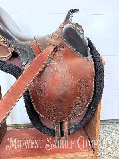 18” Down Under Saddle Supply Australian Outrider Stock Poley Saddle with Horn