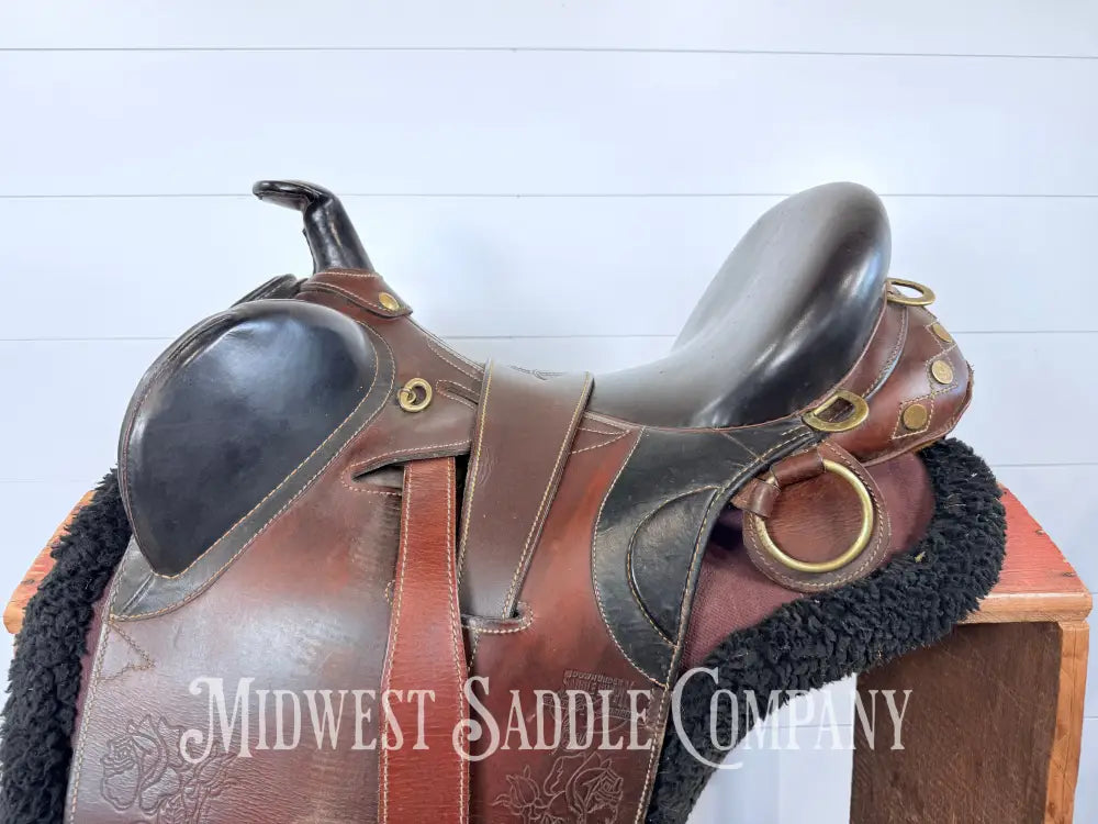 18” Down Under Saddle Supply Australian Outrider Stock Poley Saddle with Horn