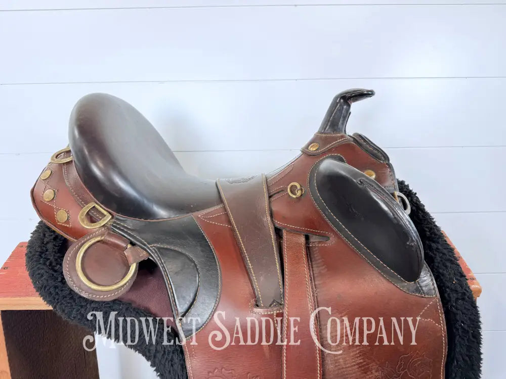 18” Down Under Saddle Supply Australian Outrider Stock Poley Saddle with Horn