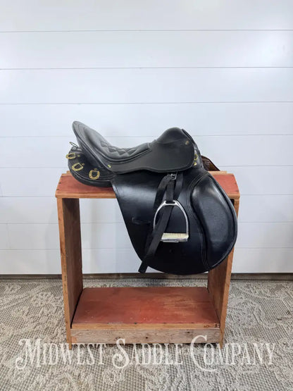 18” Regency English Endurance Paragon Marathon Trail Saddle