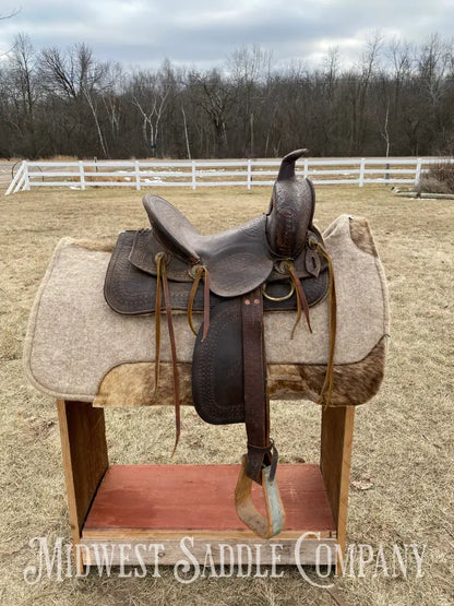 Antique 12” R.s. Cearnal High Back Western Saddle Gainesville Texas - Collector