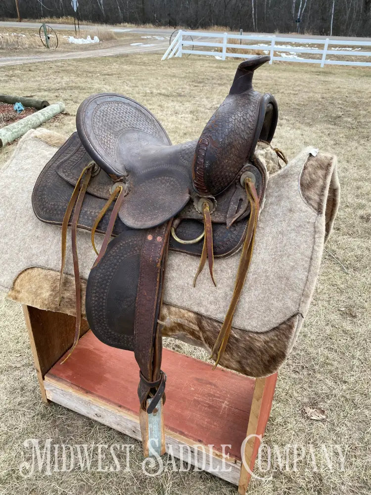 Antique 12” R.s. Cearnal High Back Western Saddle Gainesville Texas - Collector