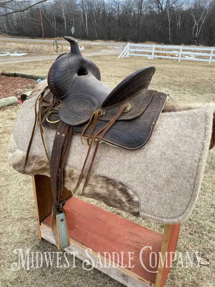 Antique 12” R.s. Cearnal High Back Western Saddle Gainesville Texas - Collector