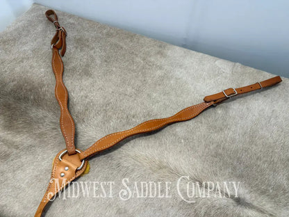 Light Oil Plain Scalloped Breast Collar Breast Collar