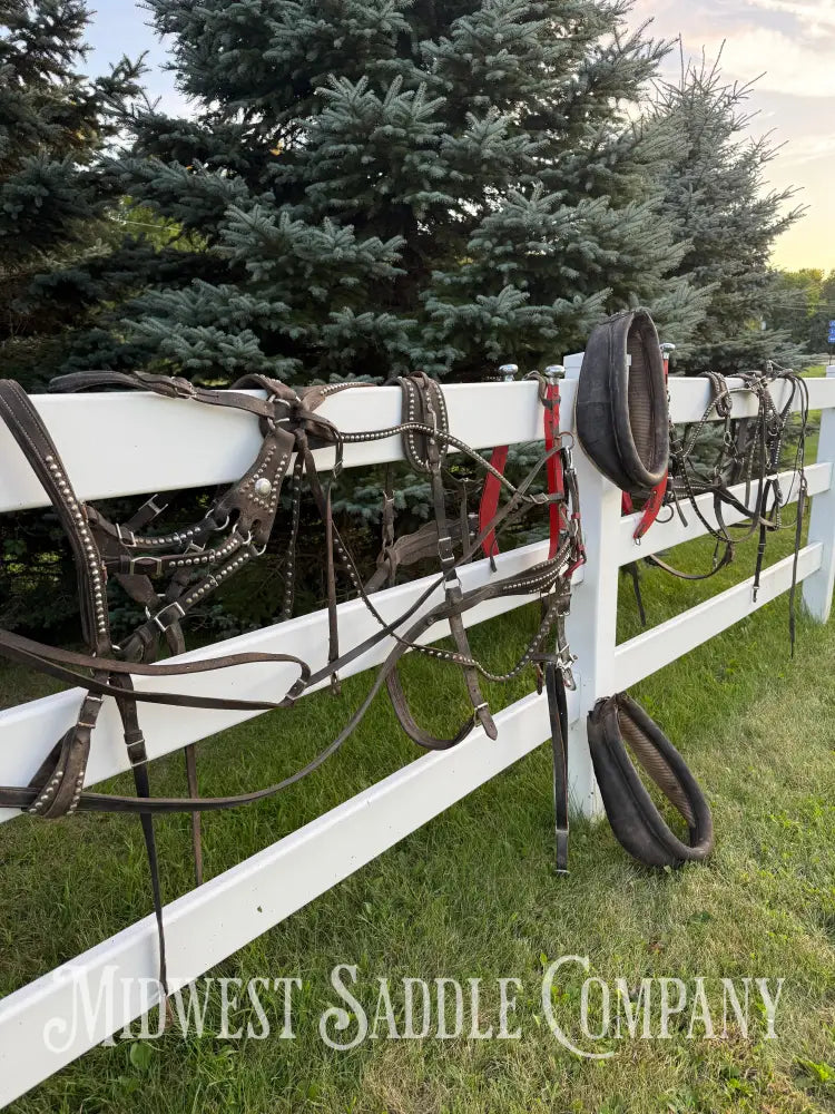 Team Leather Pulling Harnesses with Collars Large Pony / Light Horse Size 19” Red Hames - Driving Harness